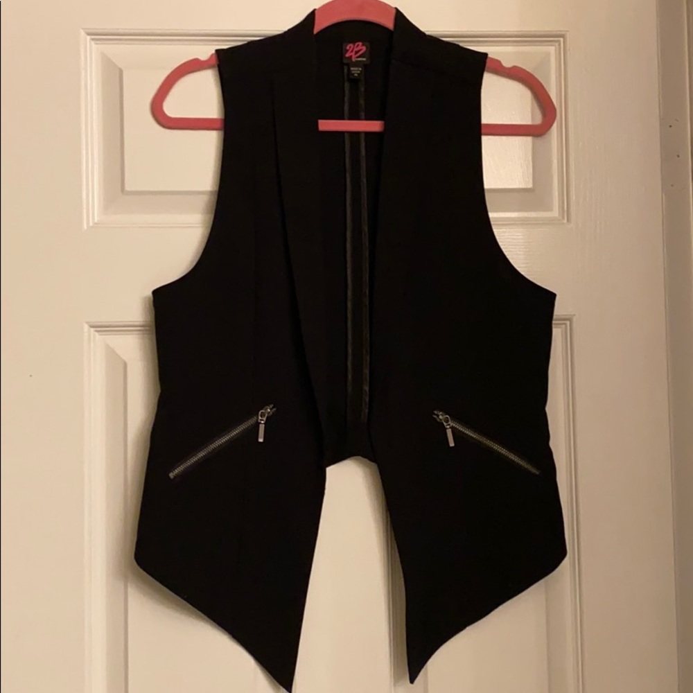 2B Bebe Vest Sleek